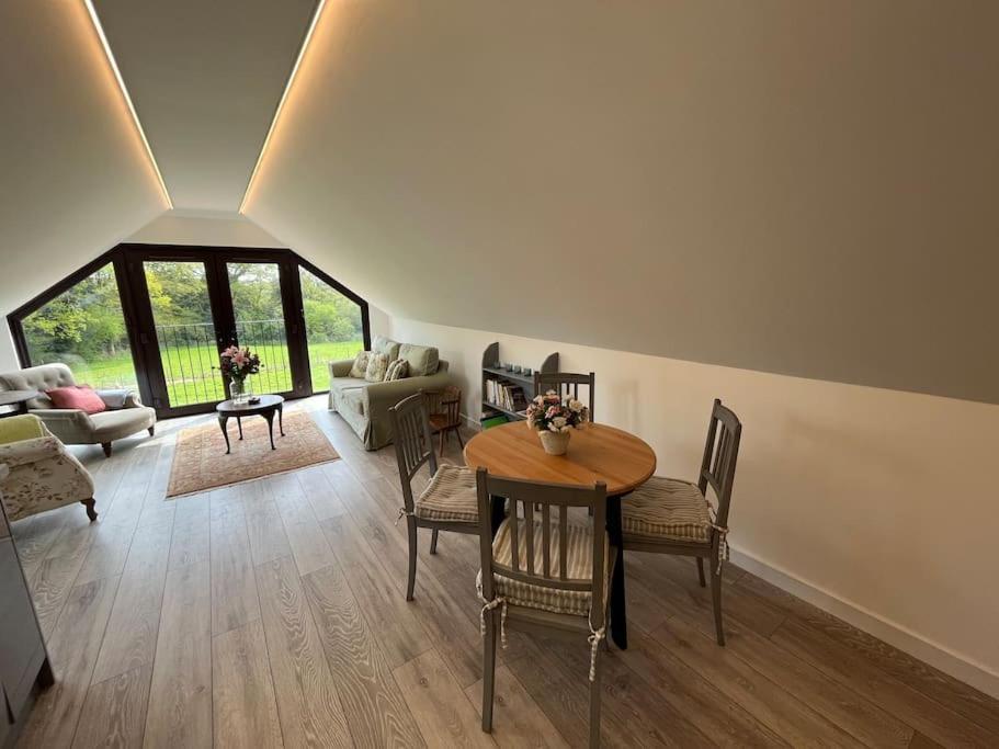 Ferienwohnung The Stable, Grove End Farm Petworth Exterior foto